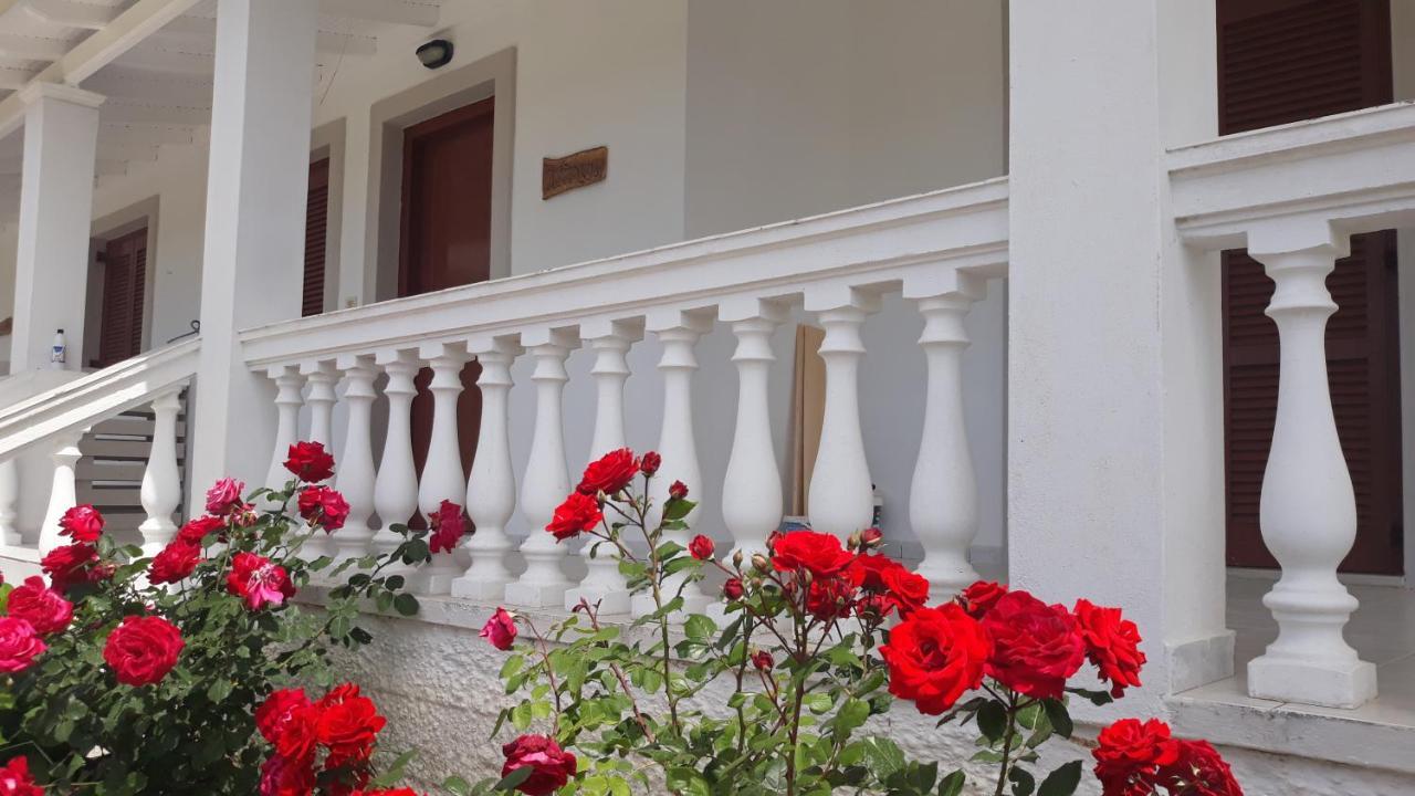 Serenity Apartments Agios Georgios  Bagian luar foto