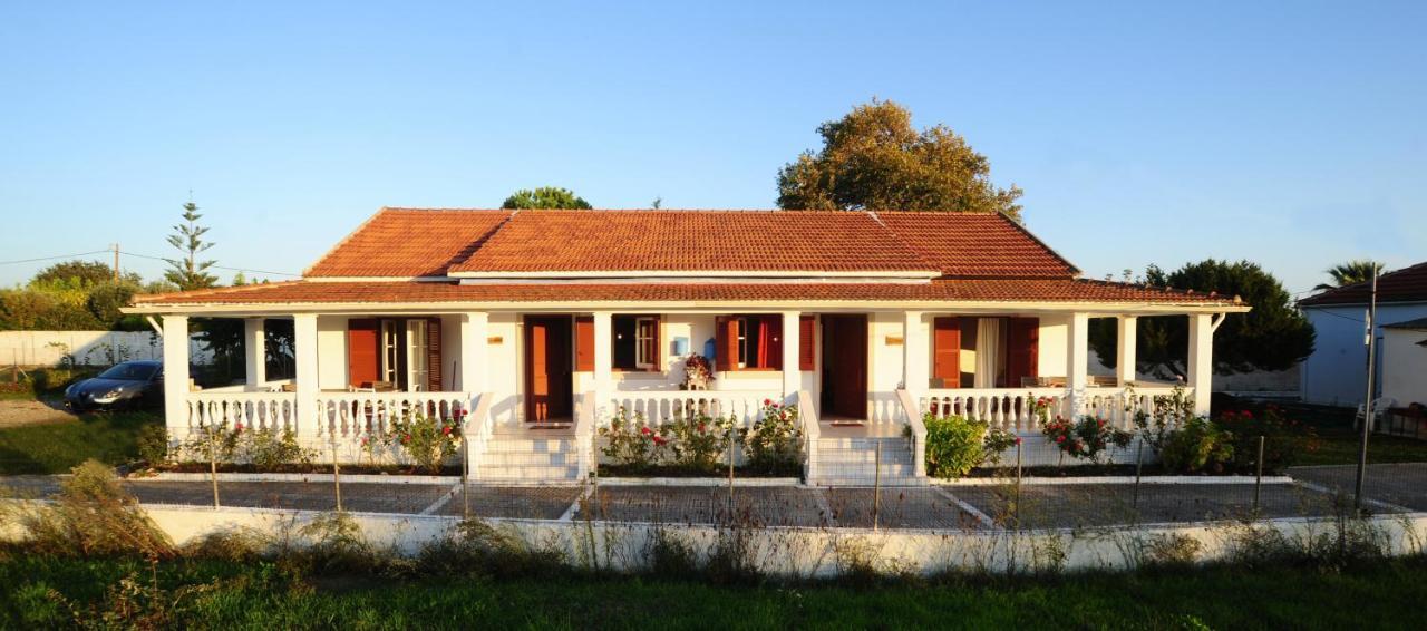 Serenity Apartments Agios Georgios  Bagian luar foto